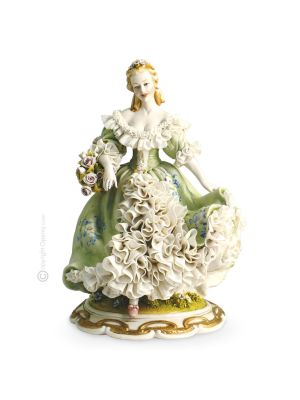 SPRINGTIME LADY Statuette statue figure porcelain Capodimonte handmade made in Italy exclusive