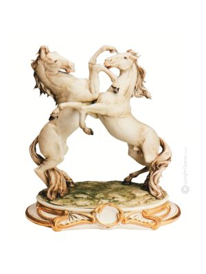 PAIR OF HORSES Statuette statue figure Capodimonte porcelain handcraft made in Italy