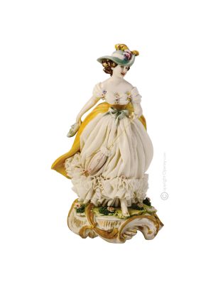 BAREFOOT IN THE PARK Statuette statue figure porcelain Capodimonte handmade made in Italy exclusive
