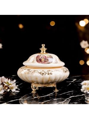 Jewelry box, baroque style box, fine ceramic casket, handmade.