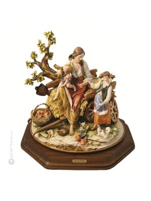 A DAY ON THE FARM Statuette statue figure porcelain Capodimonte handmade Made in Italy exclusive