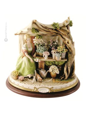 FLOWER SELLER Statuette statue figure porcelain Capodimonte handmade Made in Italy exclusive