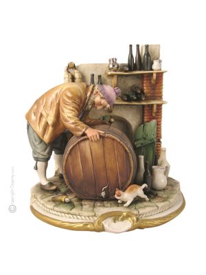 THE MOUSE IN THE BARREL Statuette statue figure porcelain Capodimonte handmade Made in Italy exclusive