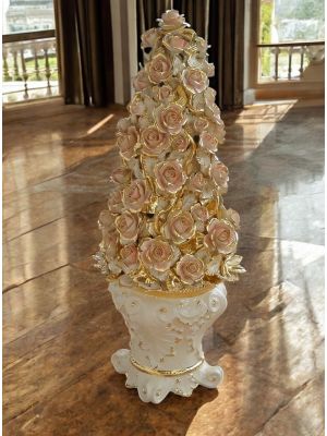 Ceramic floor lamp, enriched with roses, Swarovski crystals and refined golden details.  