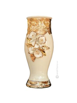 VASE Baroque style artistic ceramic with 24k gold details Made in Italy