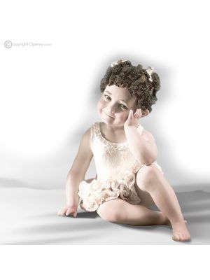 LIU - Capodimonte statuette, romantic dancer in unique porcelain.