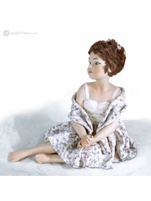 LUDOVICA - Capodimonte, precious statuette, a masterpiece in fine porcelain.