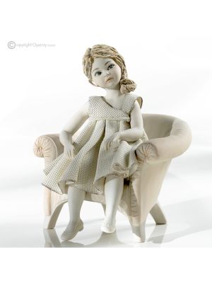 LUND - Capodimonte Porcelain Dolls: Italian Elegance and Tradition.