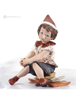 PINOCCHIO Capodimonte fairytale figurine, Italian charm in porcelain.