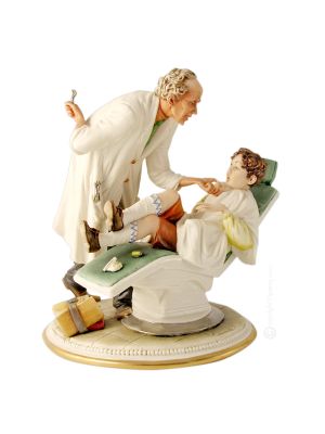 DENTIST Statuette Statue Figure Porcelain Capodimonte Handmade Made in Italy Exclusive